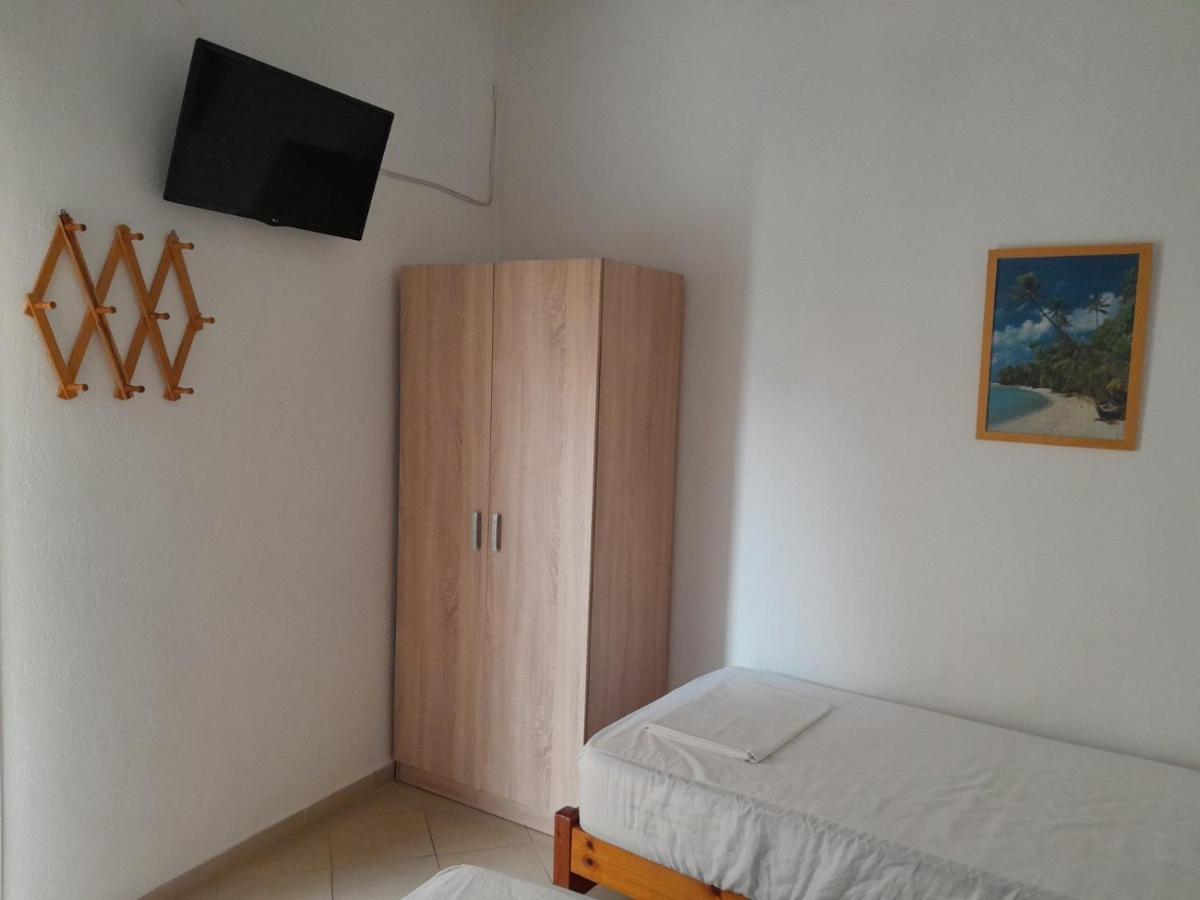 Haus Dusseldorf Apartment Potos Bagian luar foto